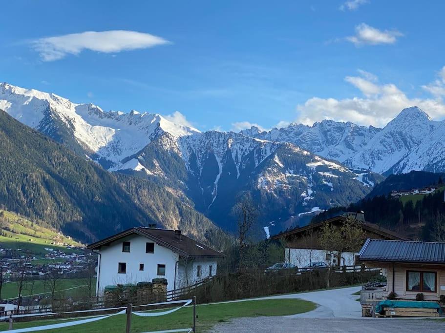 Ferienhaus Zillertal Panorama Blick Balkon Sauna Zellberg Εξωτερικό φωτογραφία