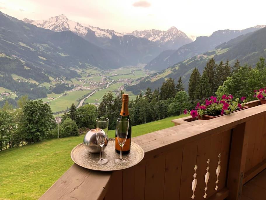 Ferienhaus Zillertal Panorama Blick Balkon Sauna Zellberg Εξωτερικό φωτογραφία