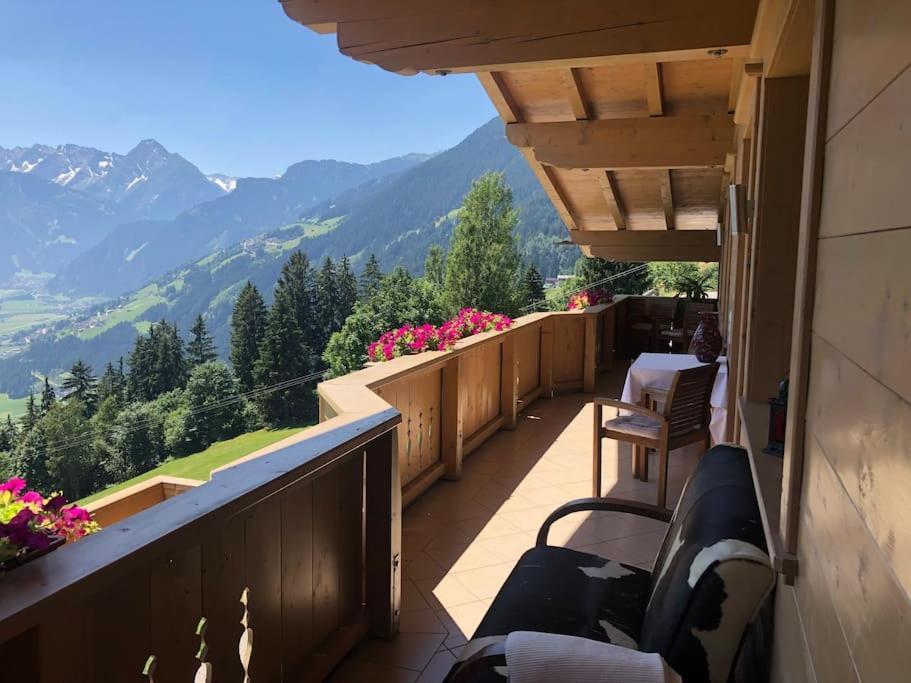 Ferienhaus Zillertal Panorama Blick Balkon Sauna Zellberg Εξωτερικό φωτογραφία