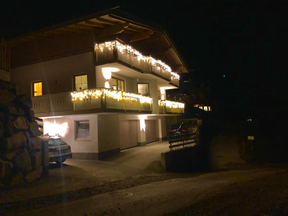 Ferienhaus Zillertal Panorama Blick Balkon Sauna Zellberg Εξωτερικό φωτογραφία